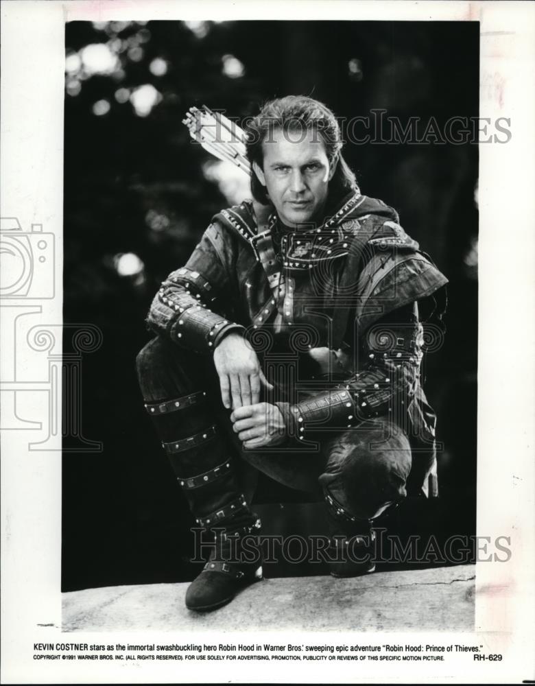 1991 Press Photo Kevin Coster stars in title role Robin Hood Prince of Thieves - Historic Images