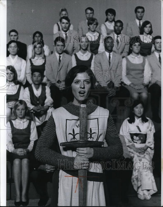 1967 Press Photo Kelly Hall in Up With People - cvp41464 - Historic Images