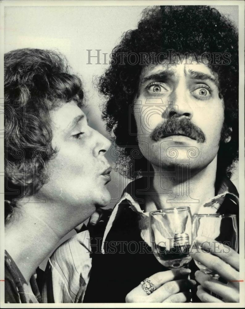 1977 Press Photo Al Klesh &amp; Rhosa Rozen in Two &amp; Two Make Sex - cvp75432 - Historic Images