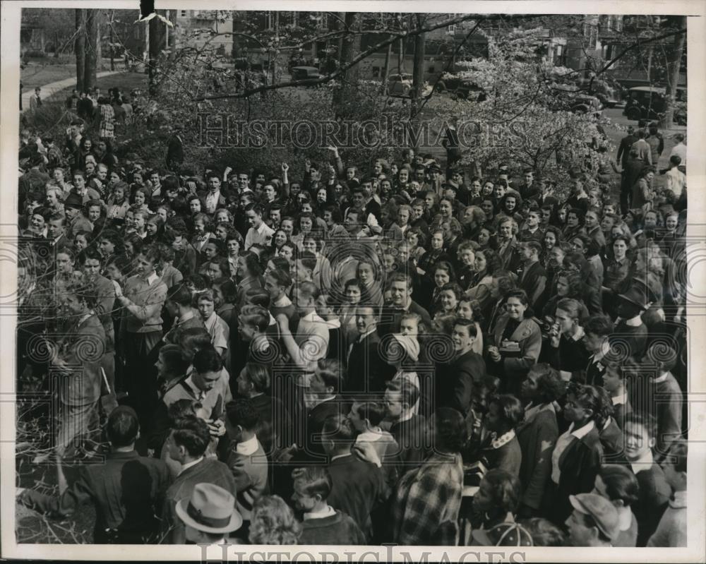 1938 Press Photo Protest Against Board of Education 500 School Students Protest - Historic Images