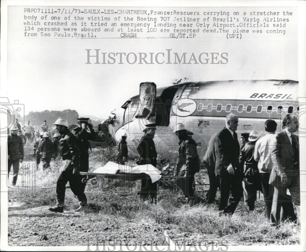 1973 Press Photo of a Boeing 707 jet liner that crashed. - Historic Images