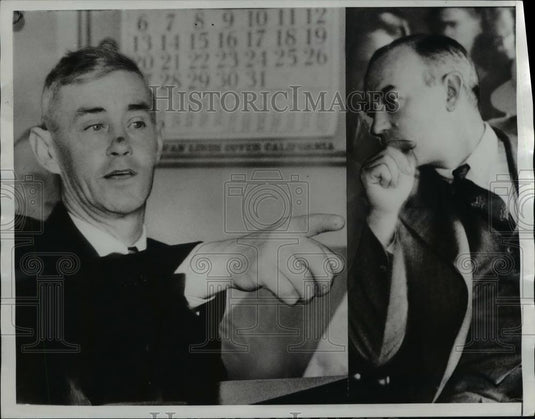 1934 Press Photo Ronald Prigeon points finger to Walter Hannefield in a trial - Historic Images