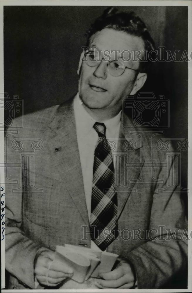 1938 Press Photo Sacramento Calif Dist Atty Otis Babcock at Grand Jury - Historic Images