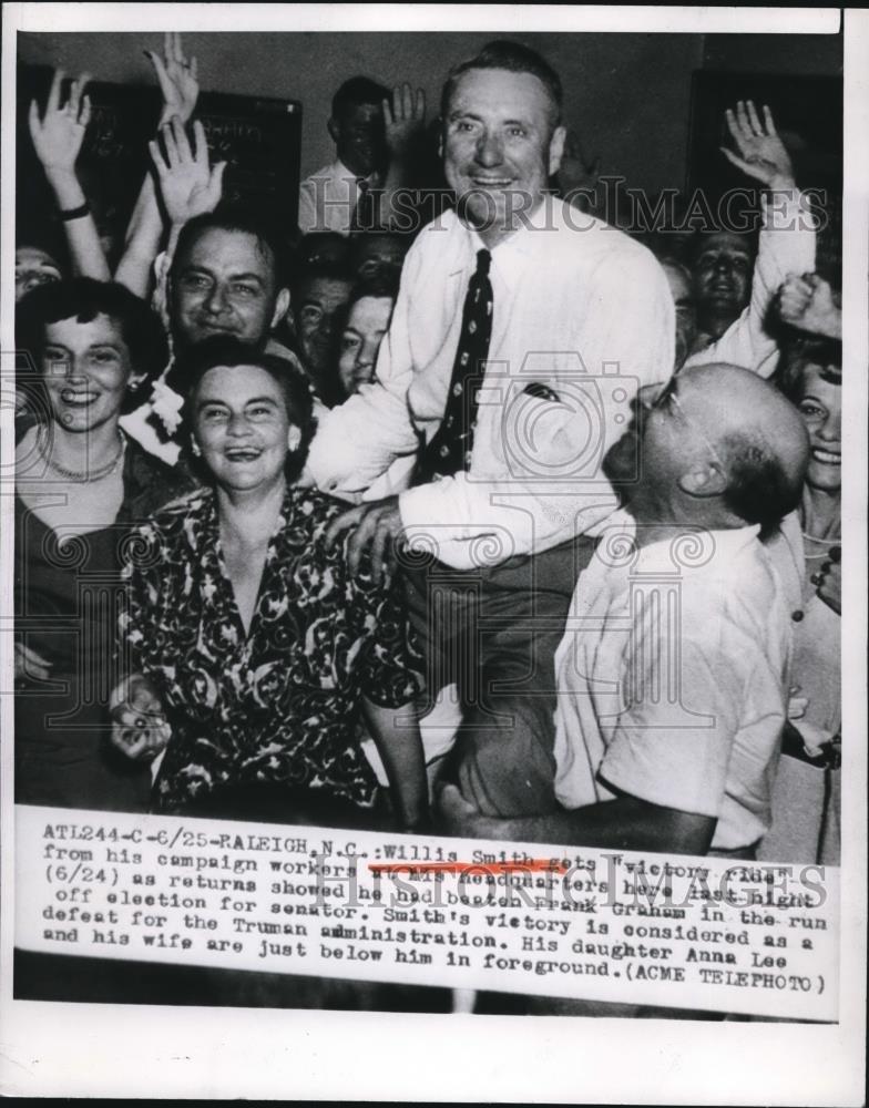 1950 Press Photo Willis Smith& His Campaign Workers Hear of Victory - Historic Images
