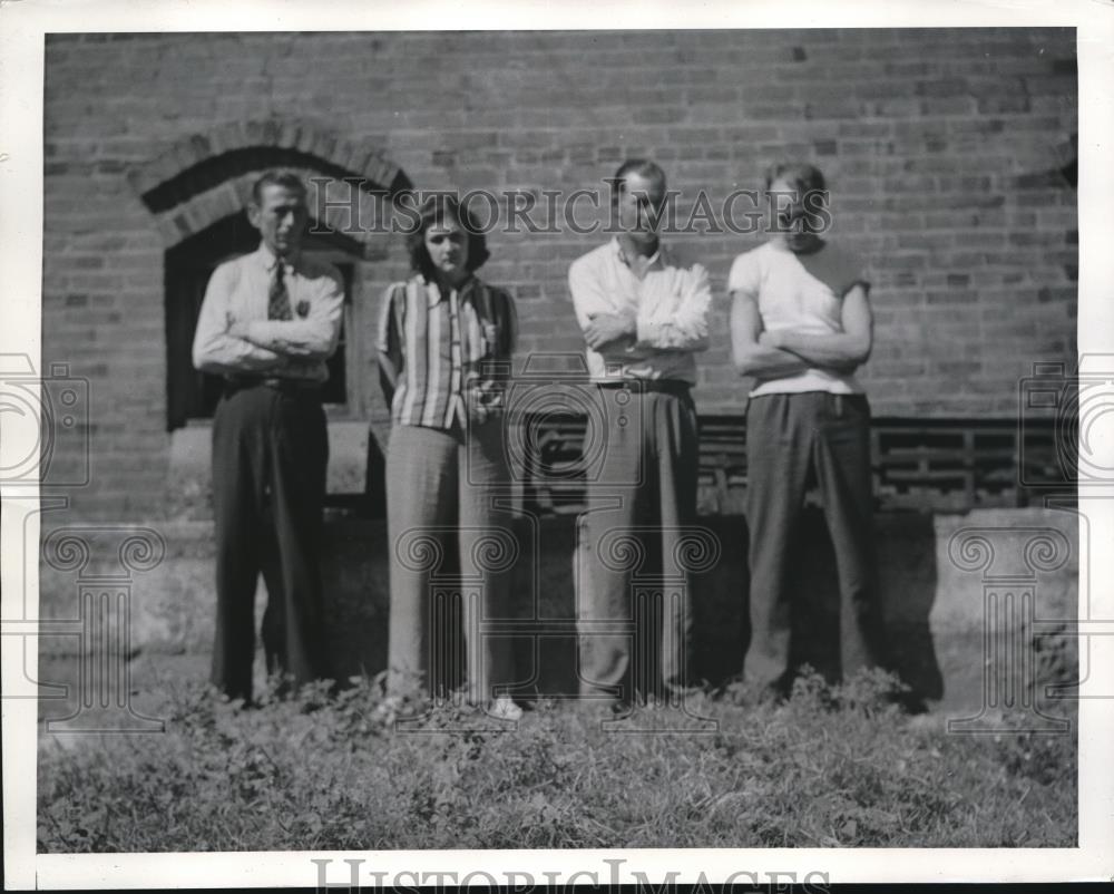 1941 Press Photo of Forest Turner, and S.J. Scarborough both have a escaped more - Historic Images