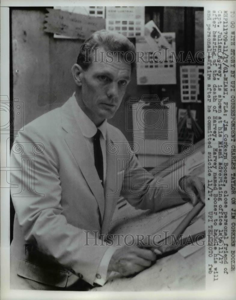 1961 Press Photo Miami Fla Jim Corkern Boozer at his ad office - Historic Images