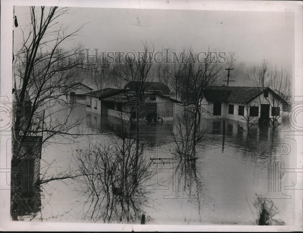 1936 Press Photo Thousands Flee Flooded Homes Mountain View New Jersey - Historic Images