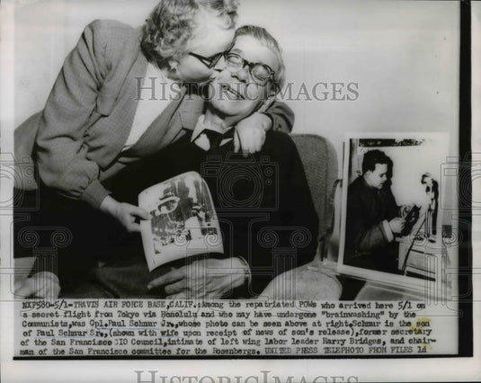 1953 Press Photo Paul Schnur Jr. secret flight from Tokyo via Honolulu - Historic Images