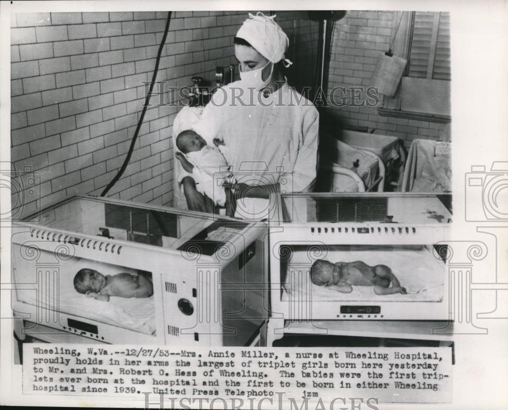 1953 Press Photo Nurse Mrs Annie Miller and Robert O Hess Triplets West Virginia - Historic Images