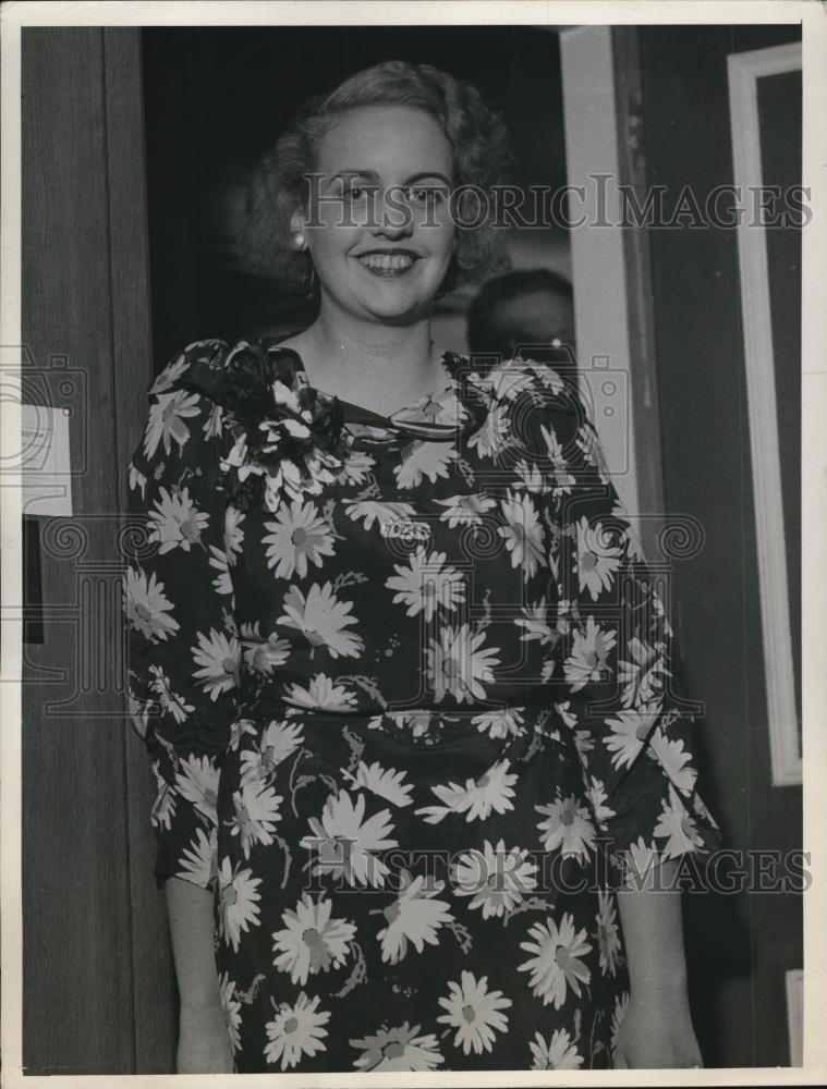 Press Photo Priscilla Phelan,Boston Society girl, returns from a tour - Historic Images