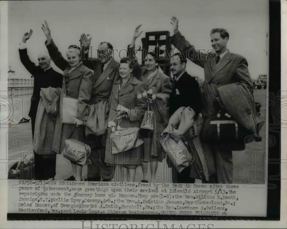 1953 Press Photo Rev. Williams R. Booth, Nellie Dyer, and Rev. A. Kristian - Historic Images