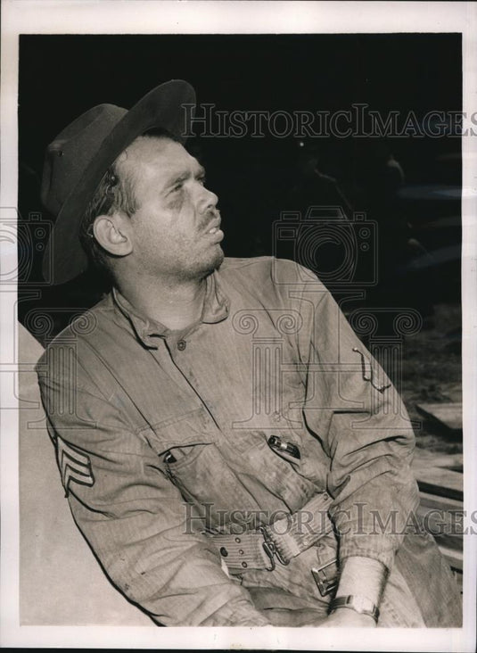 1940 Press Photo Sergt. T.M Radde shown after reaching Camp Beauregard - Historic Images