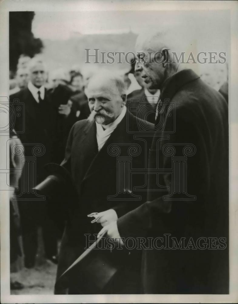 1938 Press Photo King Gustaf of Sweden &amp; Prres, Kallio of Finland - Historic Images