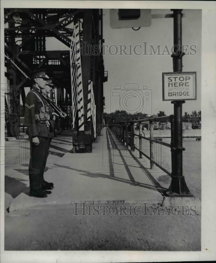 1939 Press Photo 400 Militiaman guard Welland Ship Canal Connecting - Historic Images