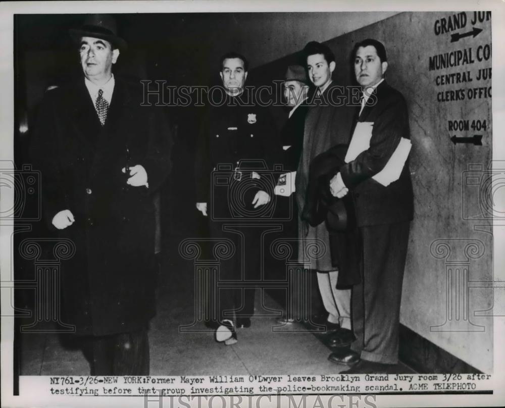 1951 Press Photo Former Mayor William O&#39;Dwyer Leaving Grand Jury Room New York - Historic Images