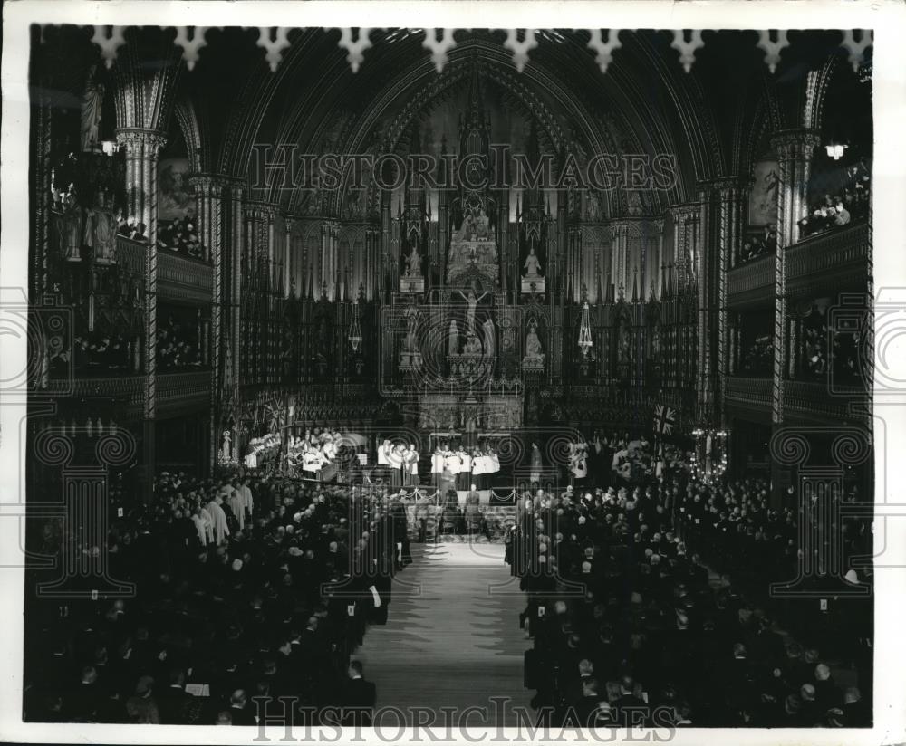 1941 Press Photo Notre Dame Church, Montreal - Historic Images