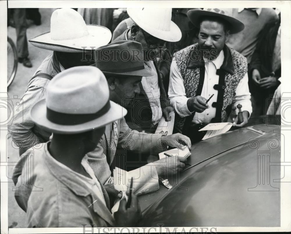 1940 Press Photo People Rioting During Mexico Presidential Election - Historic Images