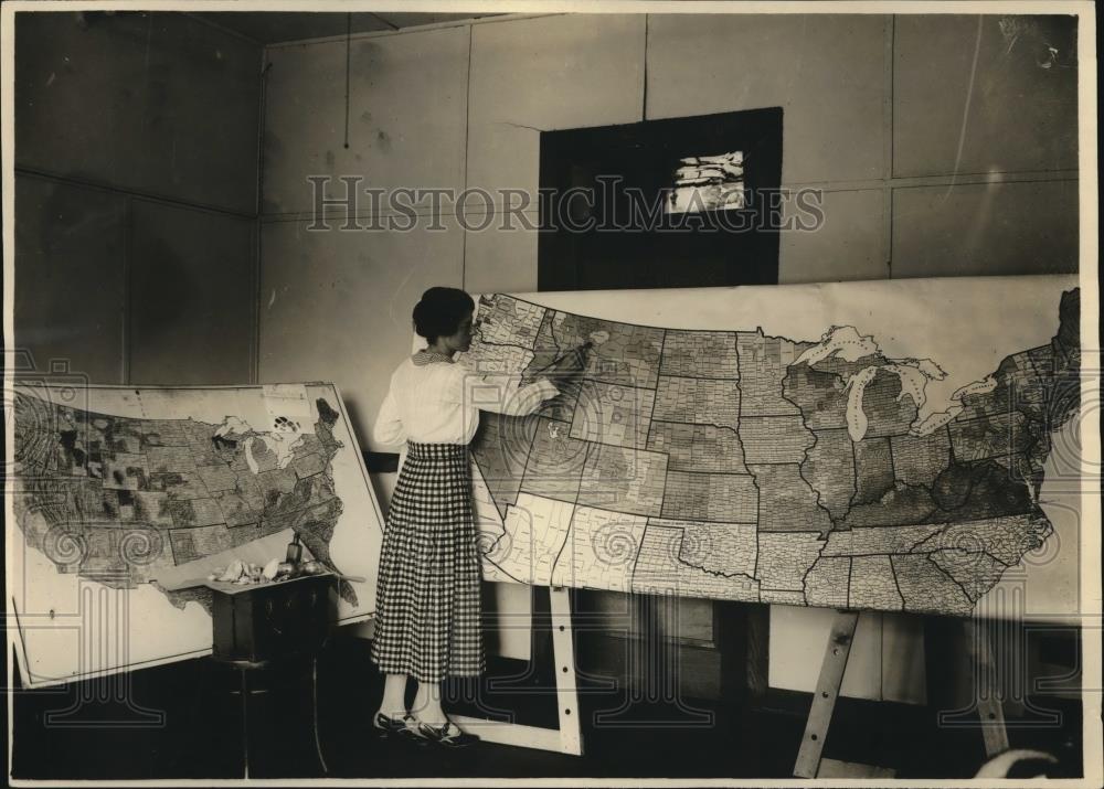1922 Press Photo 5 color map which shows of Bovine Tuberculosis in every country - Historic Images
