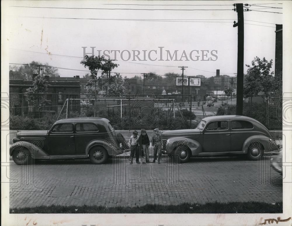 1942 Press Photo Detroirt &amp; St Calir Playgrounds - Historic Images