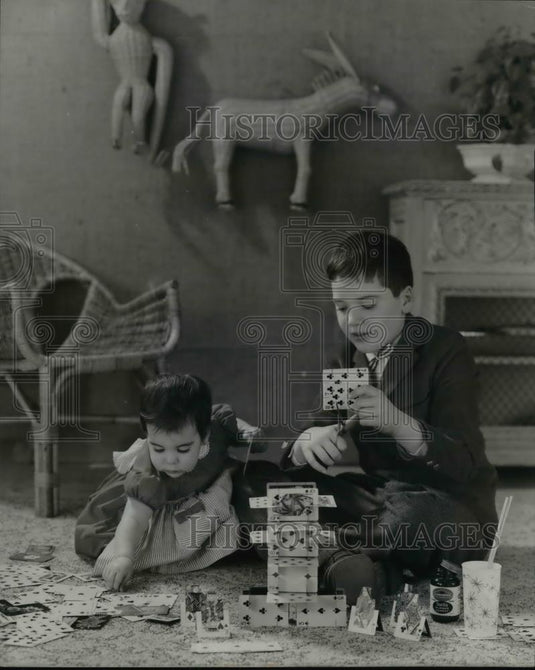 1960 Press Photo Card Cut Outs - Historic Images