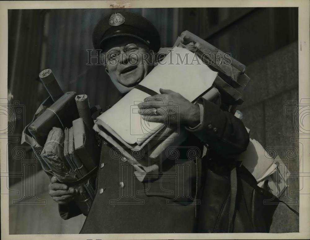 1946 Press Photo Joe Knizinek Cleveland postman - nee16426 - Historic Images