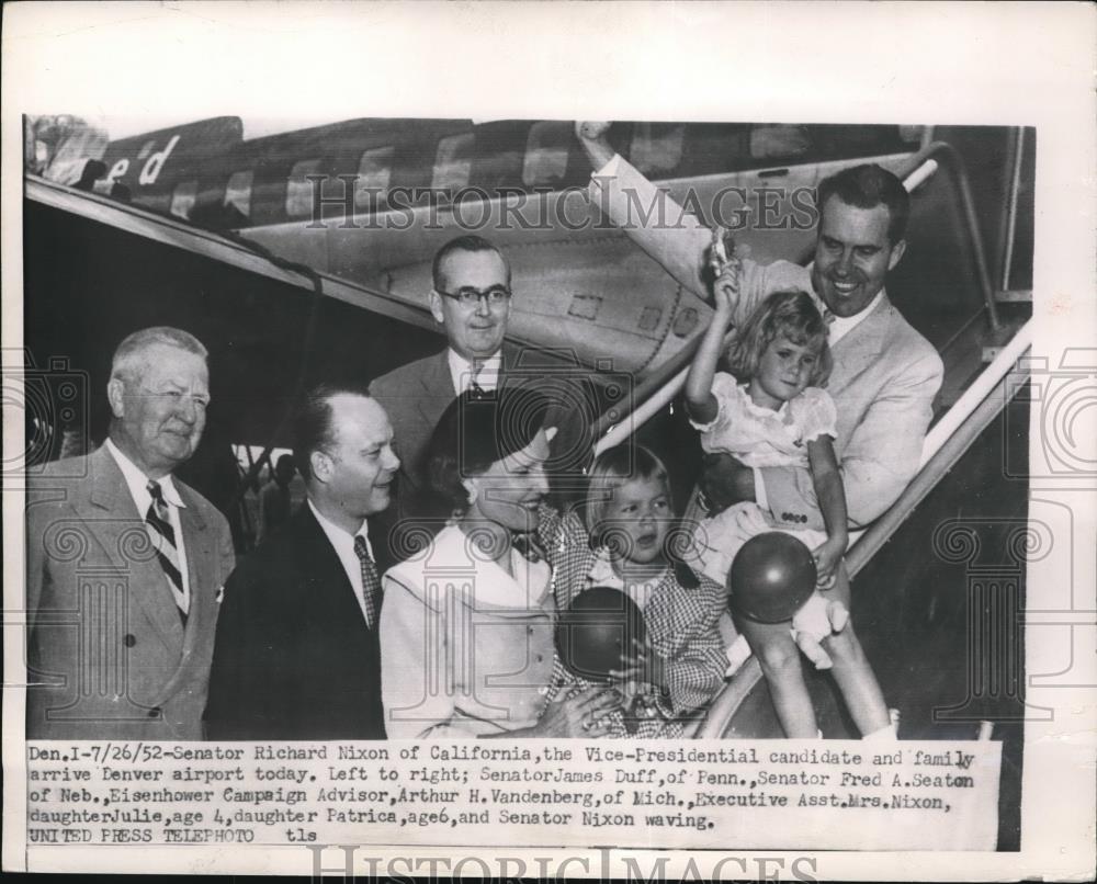 1952 Press Photo Sen Nixon, family and friends arrive in Denver for a campaign - Historic Images