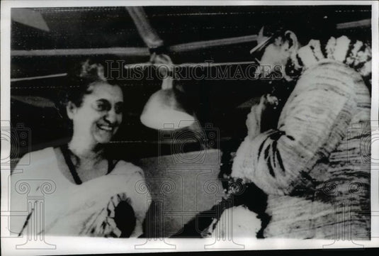 1969 Press Photo New Deljo India Premier Indira Gandhi & C Subrananian - Historic Images