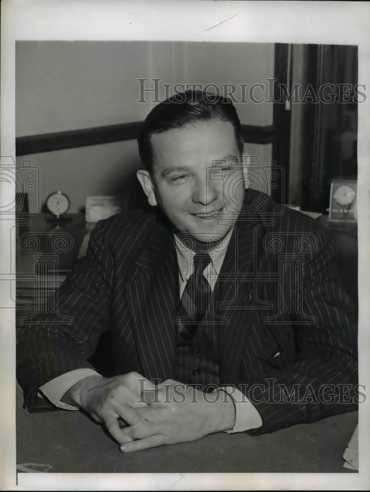 1943 Press Photo New Haven Conn John T O&#39;Grady VP Bristol Aeronautical Corp - Historic Images