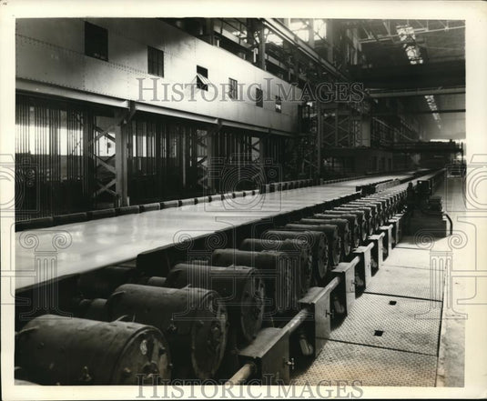 1938 Press Photo Republic Steel Corp's Strip Mill in Cleveland - Historic Images
