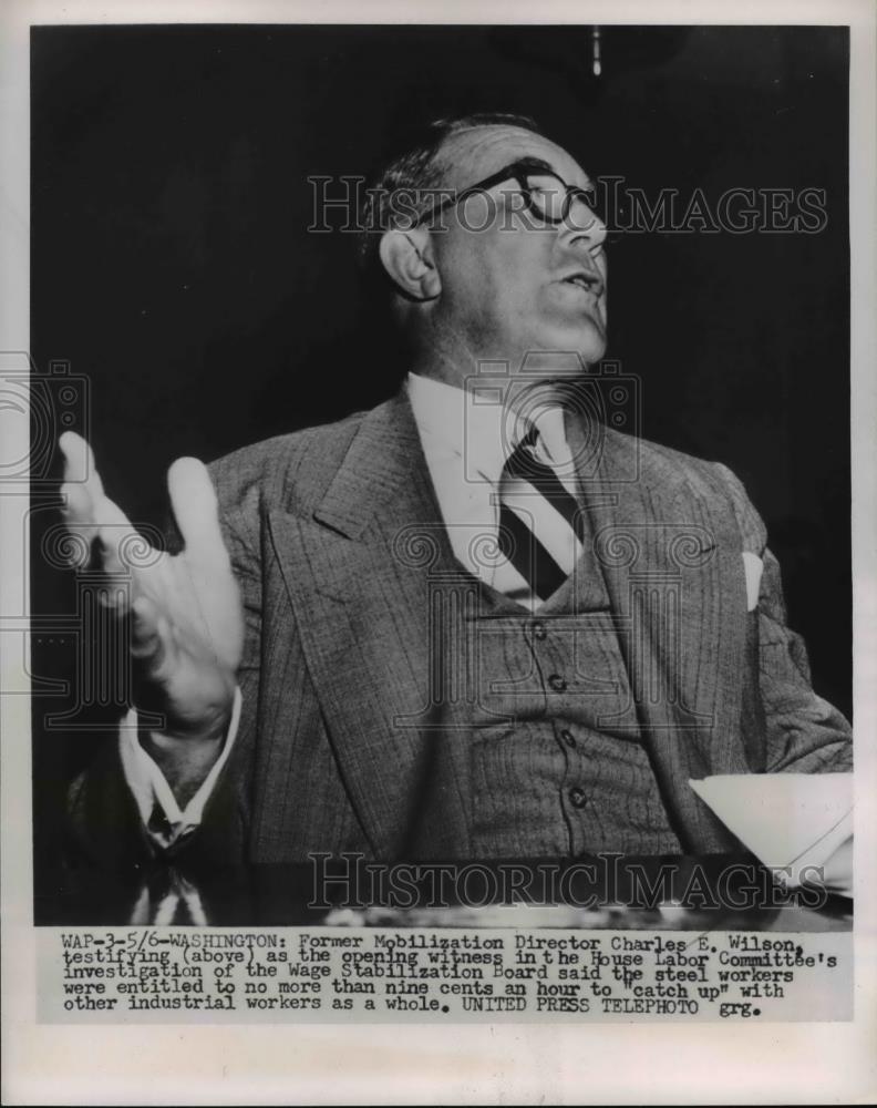 1952 Press Photo Charles E. Wilson testifying in the investigation in Washington - Historic Images