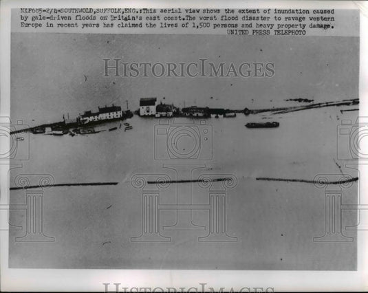 1953 Press Photo The aerial view of the flood at Britain's east coast - Historic Images