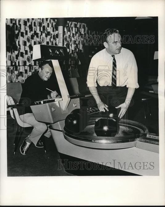 1960 Press Photo Prince Rainier III tries bowling with Henir Rigal - nee18332 - Historic Images