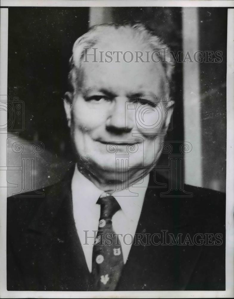 1956 Press Photo Judge Carl Hyatt - Historic Images