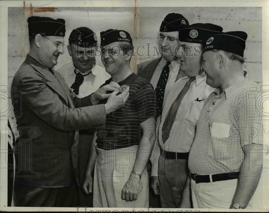 1938 Press Photo Badges for the 500 Legionnaire members of Police & Fire Dept. - Historic Images