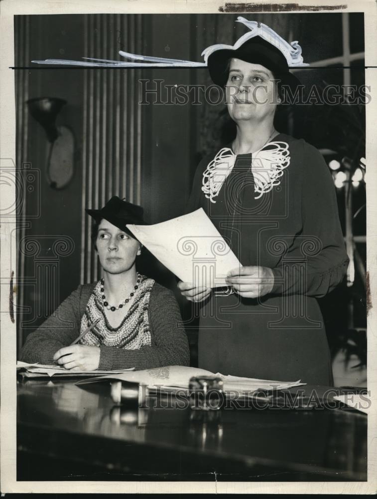 1936 Press Photo Cuyahoga County President Mrs. Earl Shoup and Mrs. Paul Quay - Historic Images