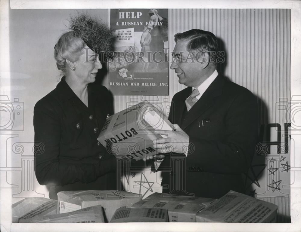 1944 Press Photo Dr. Vladimir Lebedenko and Mrs. Hugo Black - Historic Images