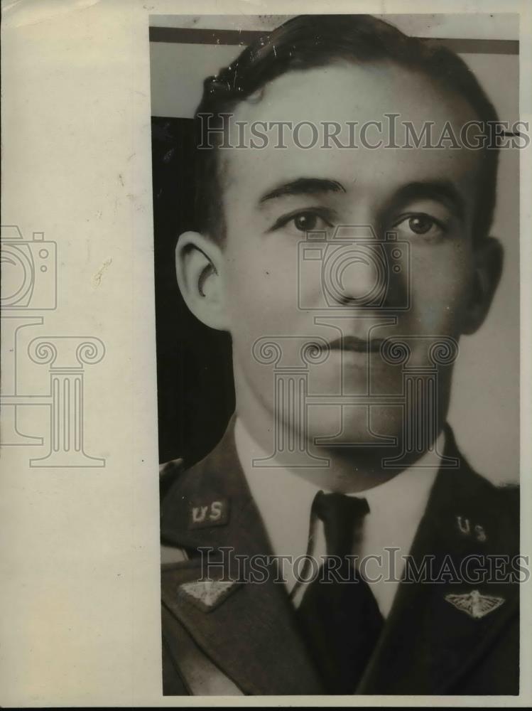 1930 Press Photo Lieut. Talmadge L. Boyd, an air crash hero - Historic Images