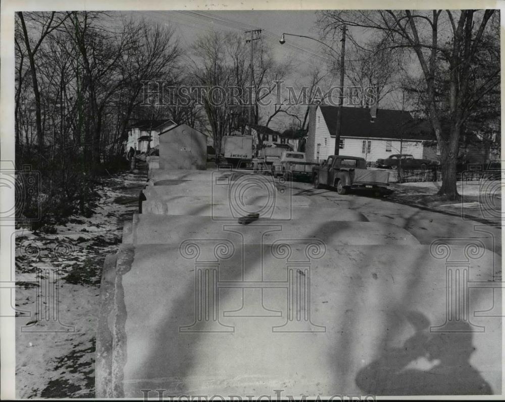 1967 Press Photo Avontale Rd Sewer - Historic Images