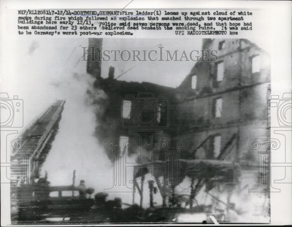 1959 Press Photo of fire in Dortmund, Germany. - Historic Images