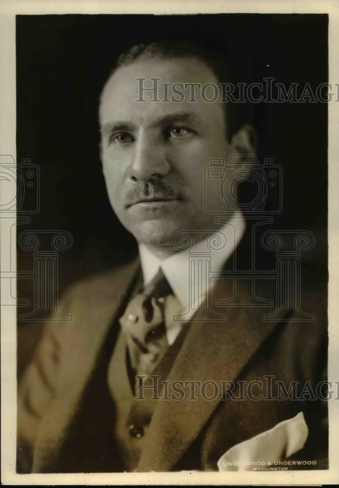 1927 Press Photo M Jules Henry First Secy of French Embassy in DC - Historic Images