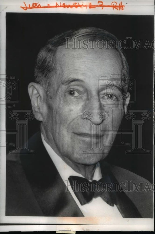 1964 Press Photo General Douglas MacArthur in A Coma at Walter Reed Army Hospita - Historic Images