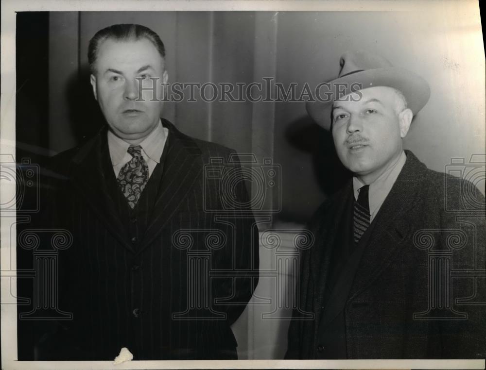 1943 Press Photo Frank S Smith Elbridge Gerry Bates Conspiracy Charge Chicago - Historic Images