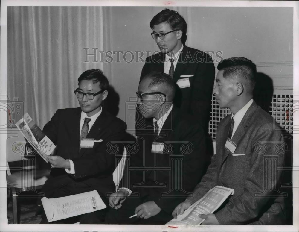 1965 Press Photo 36th International Turf-Grass Conference Japanese Visitors - Historic Images