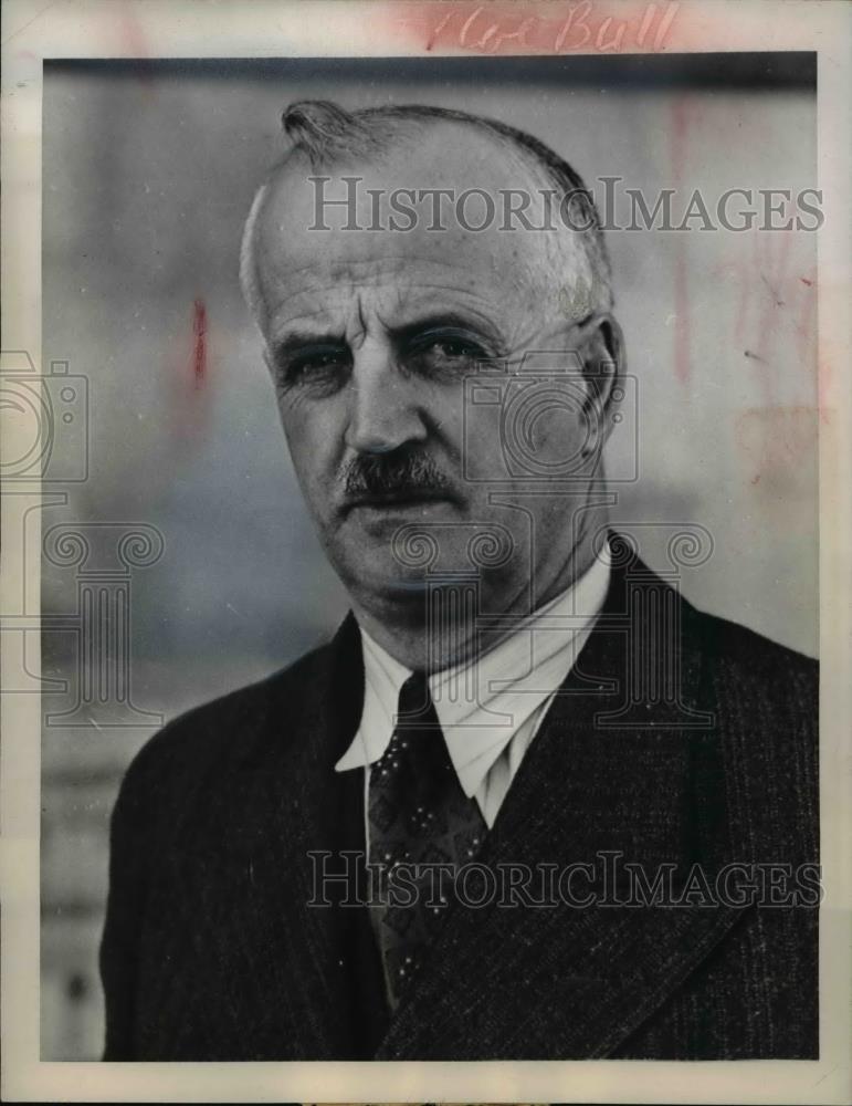 1946 Press Photo C.J.Mackenzie, President of the National Research Council - Historic Images