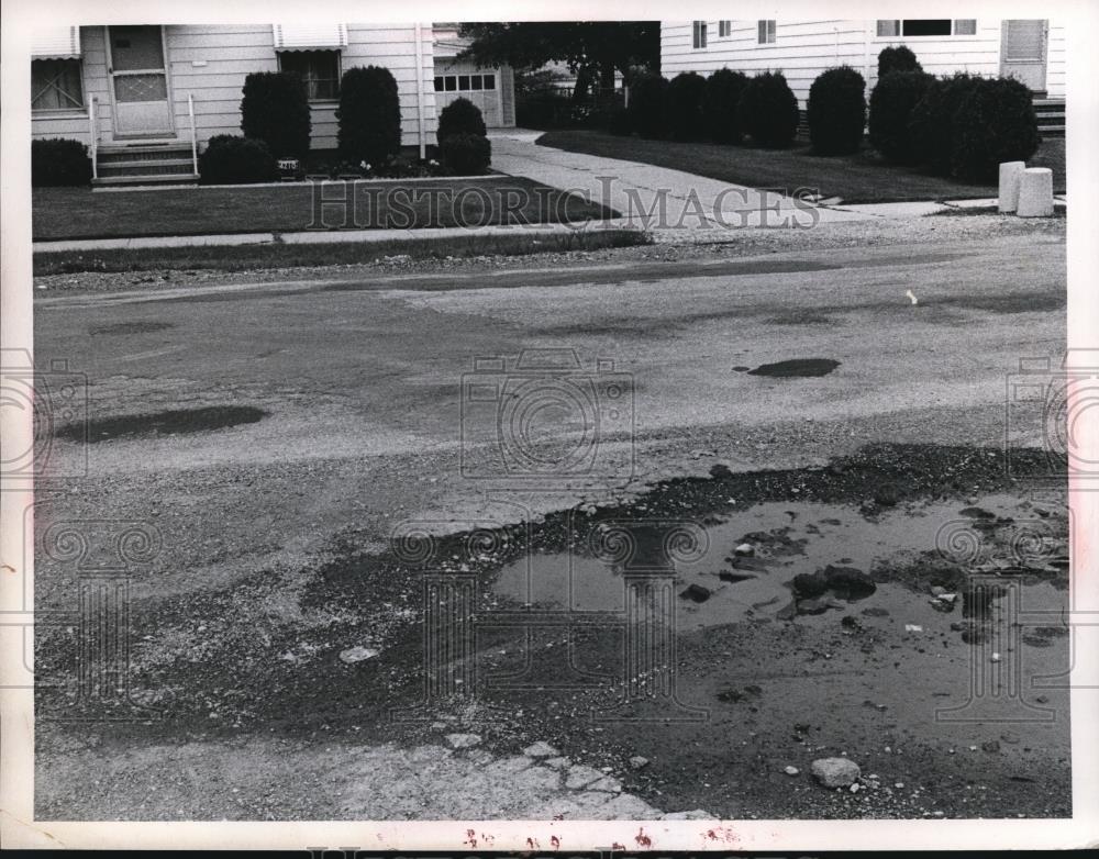 Press Photo View of windows sue in Parma - Historic Images