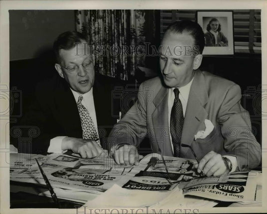 1951 Press Photo WM Johansen General Manager & EA Fraser of Sears Carnegie Stone - Historic Images
