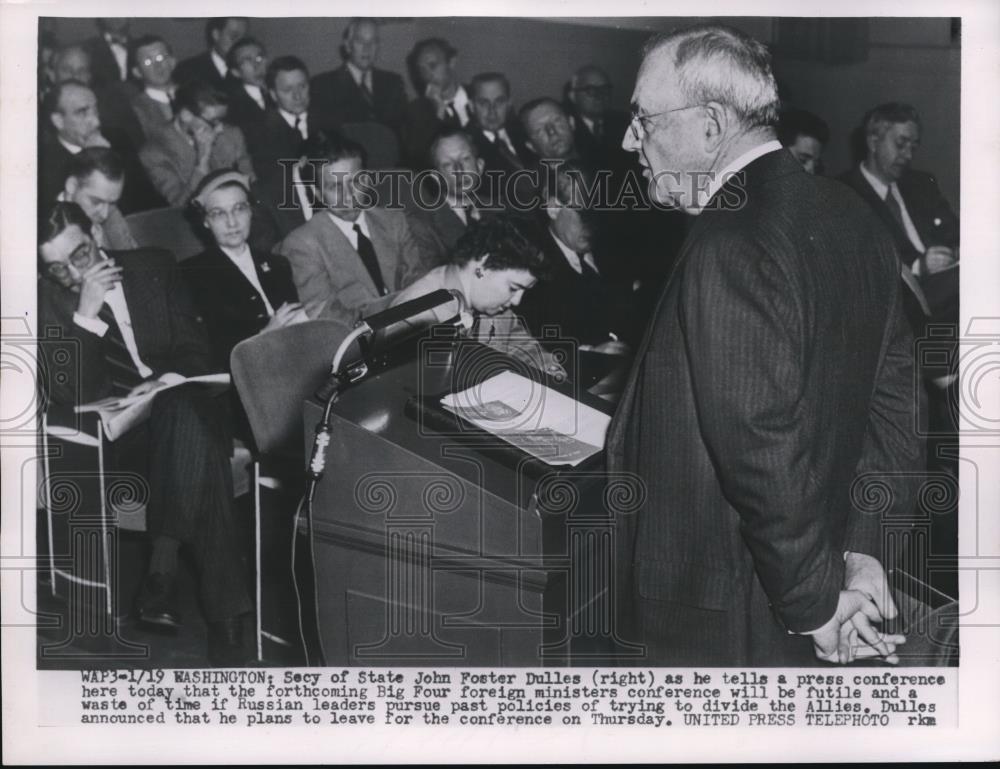 1954 Press Photo Wash DC Sec of State John F Dulles speaks to reporters - Historic Images