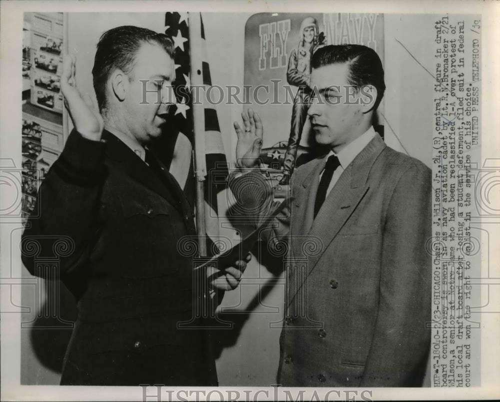 1952 Press Photo Charles J, Wilson Jrm as Navy Candidate and Lt. R.N. Bronacker - Historic Images