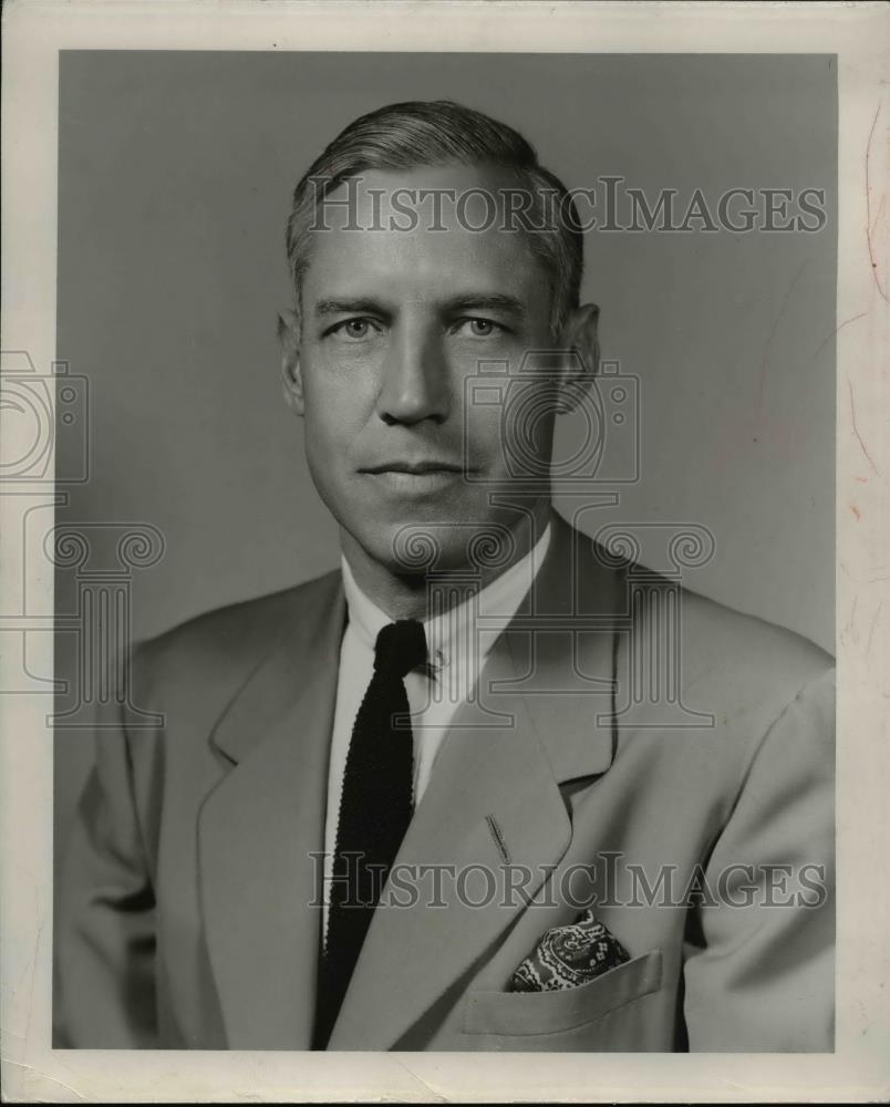 1952 Press Photo Walter Halle - Historic Images