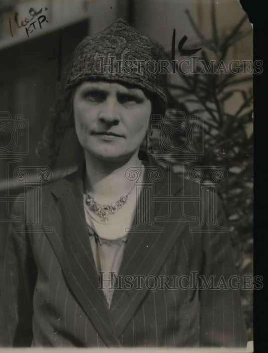 1920 Press Photo Mrs.W.A.King ,first witness before the Special Committee - Historic Images